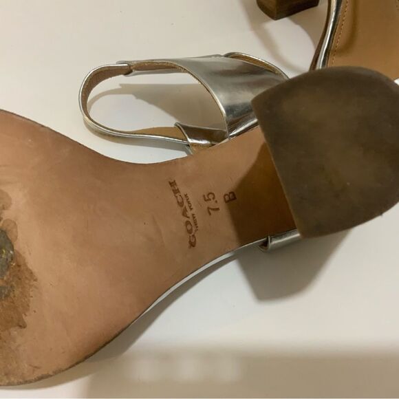 {COACH} Metallic Mirror Lexey Sandals 7.5 B - Picture 6 of 9